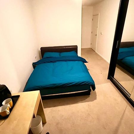 Ensuit Double Room In London, Colindale Edgware Exterior photo